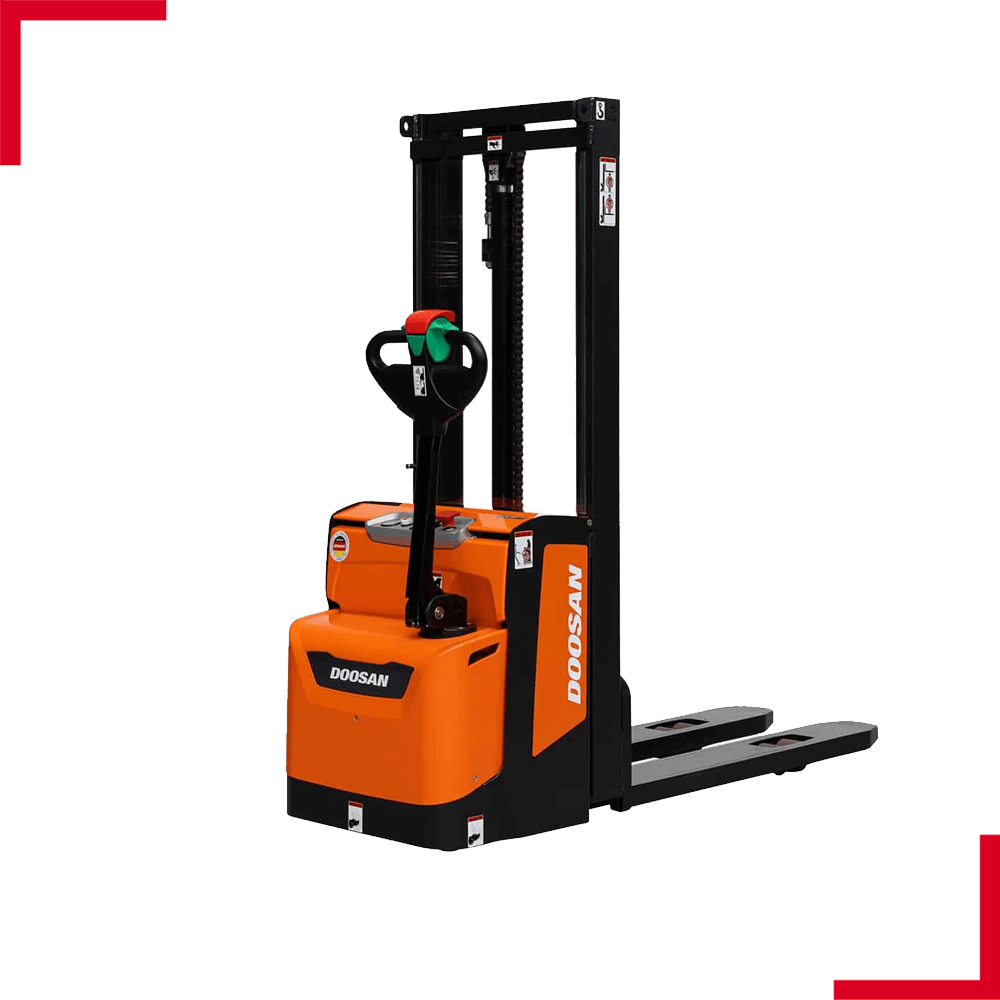 Doosan-Compact-Stacker-Trucks-1.0-1.25-Tonnes