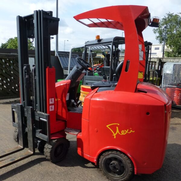 USED FLEXI ARTICULATED FORKLIFT