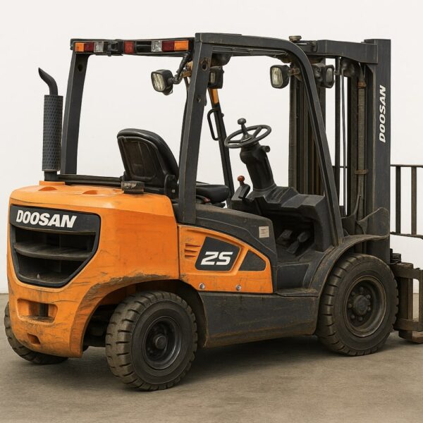 DOOSAN DIESEL FORKLIFT